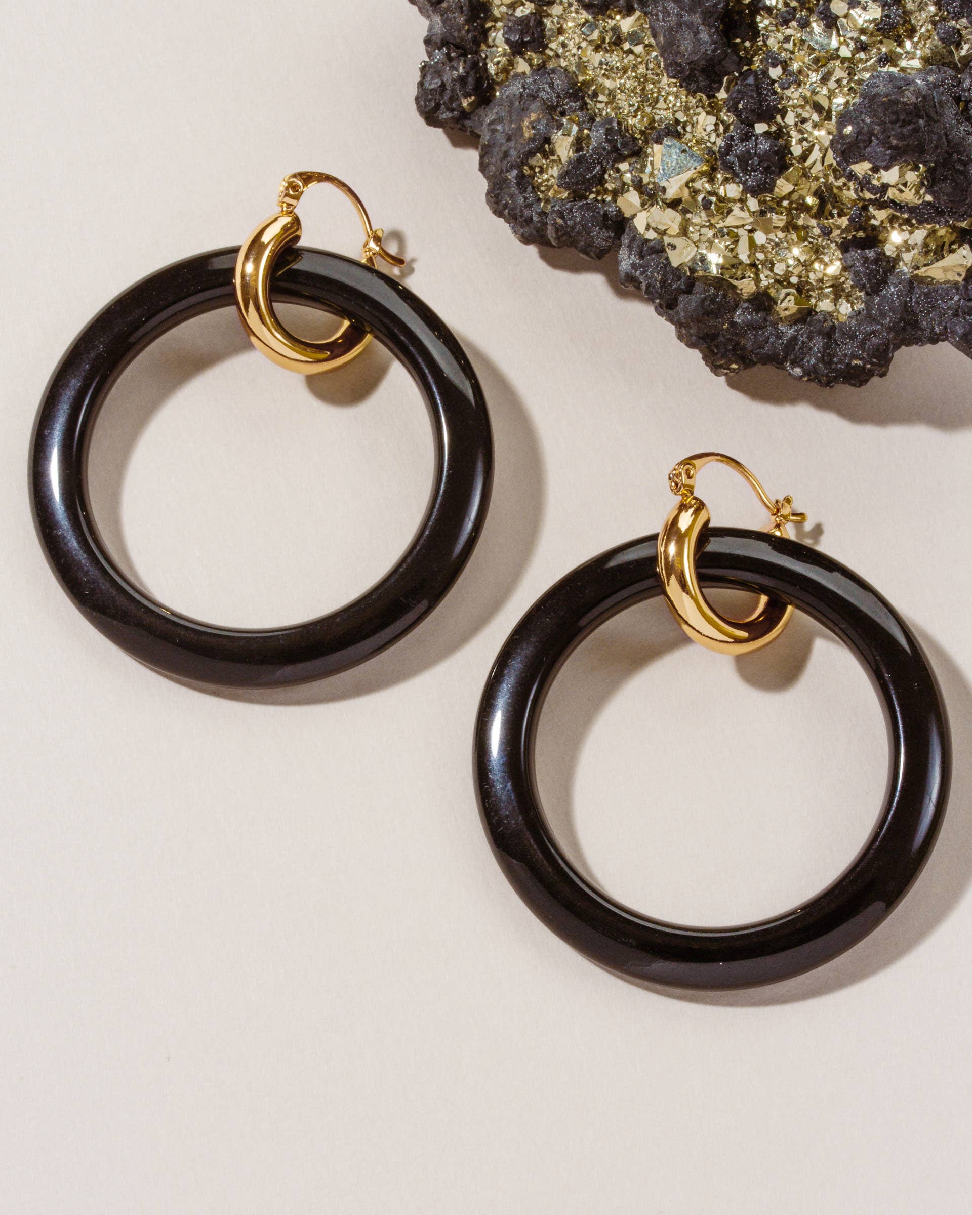 Luna Norte - Wholesale Hoop Earrings - Wowza! Stone Hoop Earrings- Black Obsidian1