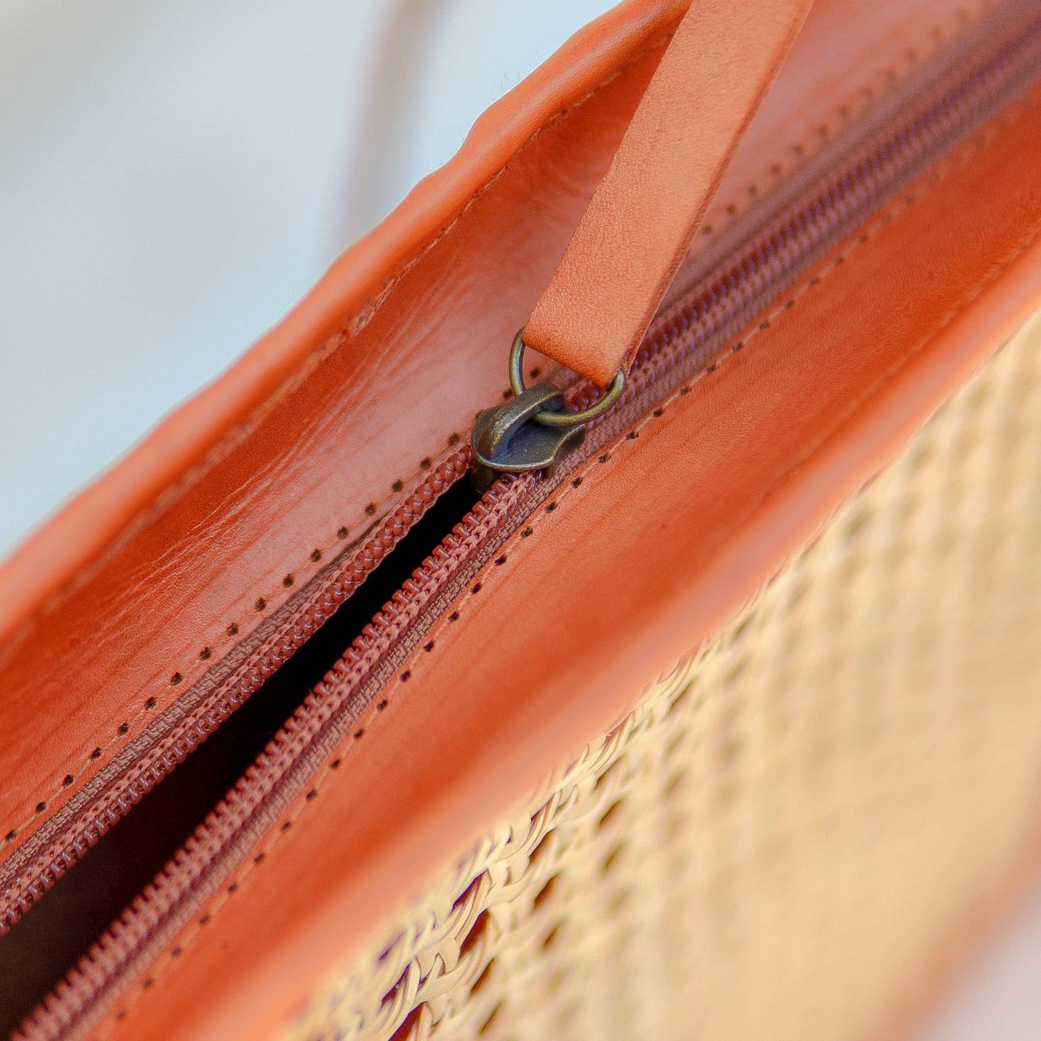 Kayu&Co. - Wholesale Tote Bag - Women's - Sol Tote Bag – Handwoven Rattan & Leather Shoulder Bag | Sunset & Luna3
