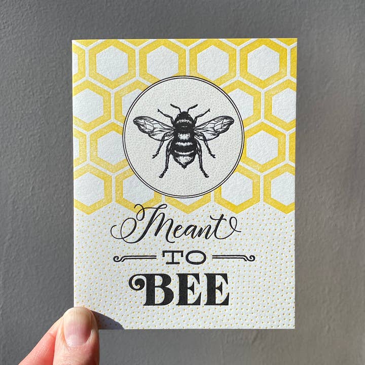 Carte typographique Meant to Bee pour la vente par The Happy Envelope