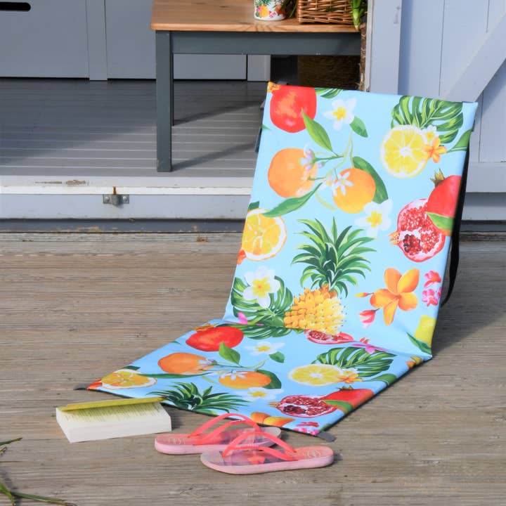 Chaise Waikiki - Pliable avec Poignée de Transport pour la vente par Navigate Ltd