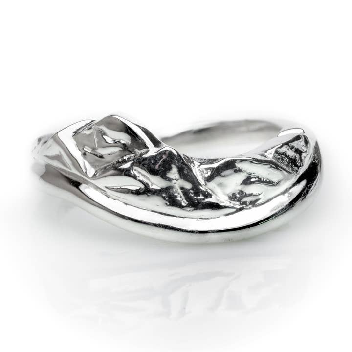 Les Montagnes pour la vente par Marina Kessler Jewelry