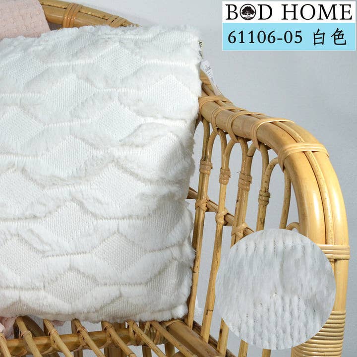 Plain Pillow With Short White Velvet 45*45cm for wholesale by BOD HOME