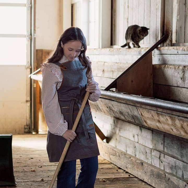 Steel & Clover – Großhandel Schürzen – Townsite Allzweckschürze aus Segeltuch10