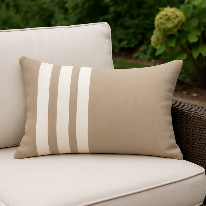 Outdoor Nautical Regent Stripe Lumbar Natural white for wholesale on Faire1