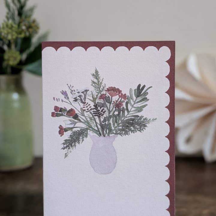 The Hidden Pearl Studio – wholesale Christmas card – 'Christmas Bouquet' Scallop Edge Christmas Card 1