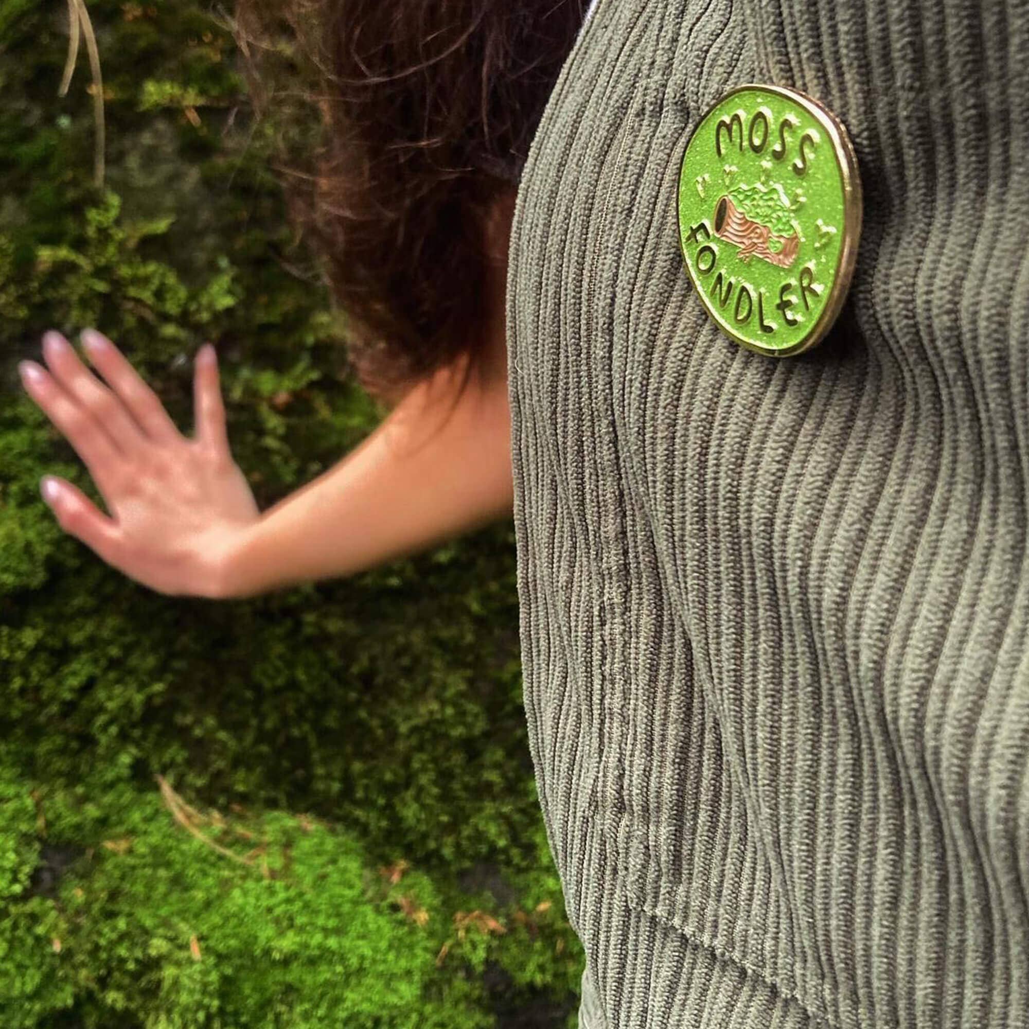 Katie Abey - Wholesale Lapel Pin/Button - Moss Fondler Enamel Pin Badge5