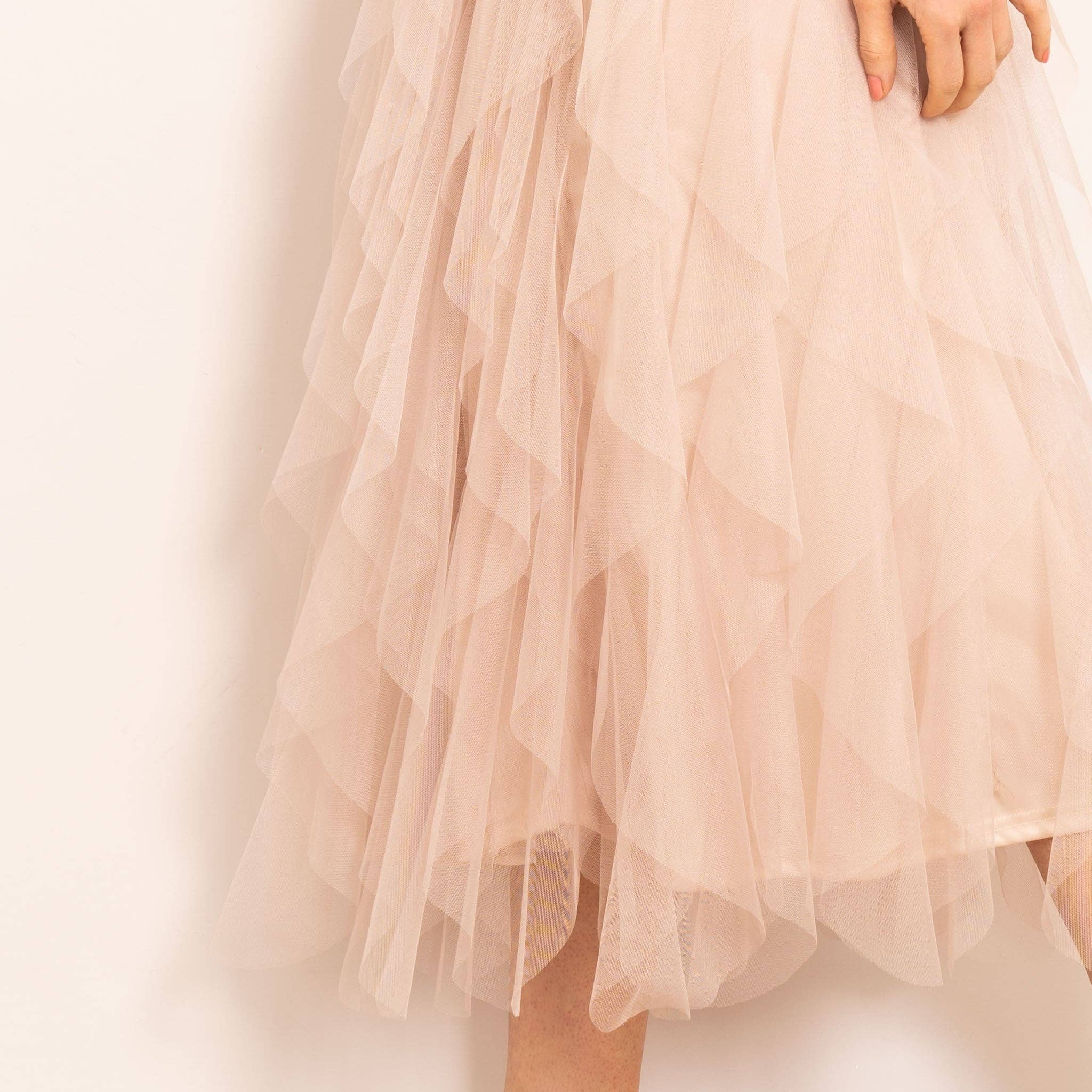 Sarta – wholesale Kjol - Dam – Layla Maxi Tyllkjol - Gräddfärgad, Lager på lager volanger0