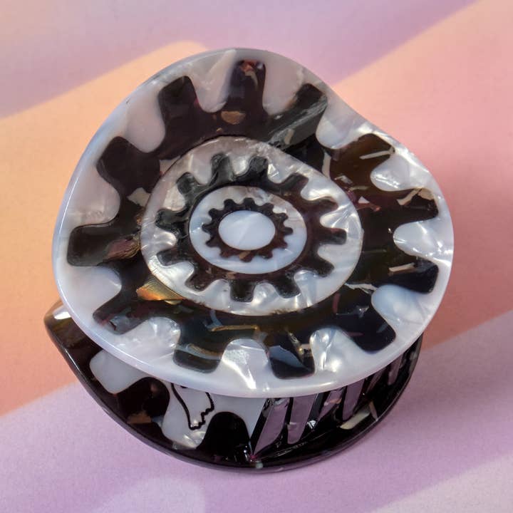 Gear Hair Claw for wholesale by The Good Twin