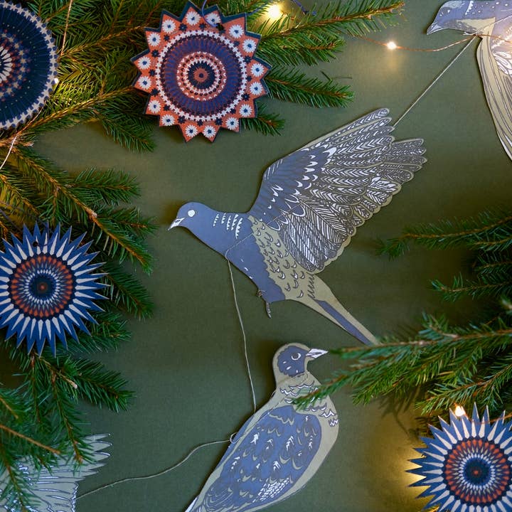 East End Press - Wholesale Bunting/Garland - Turtle Doves Sewn Garland