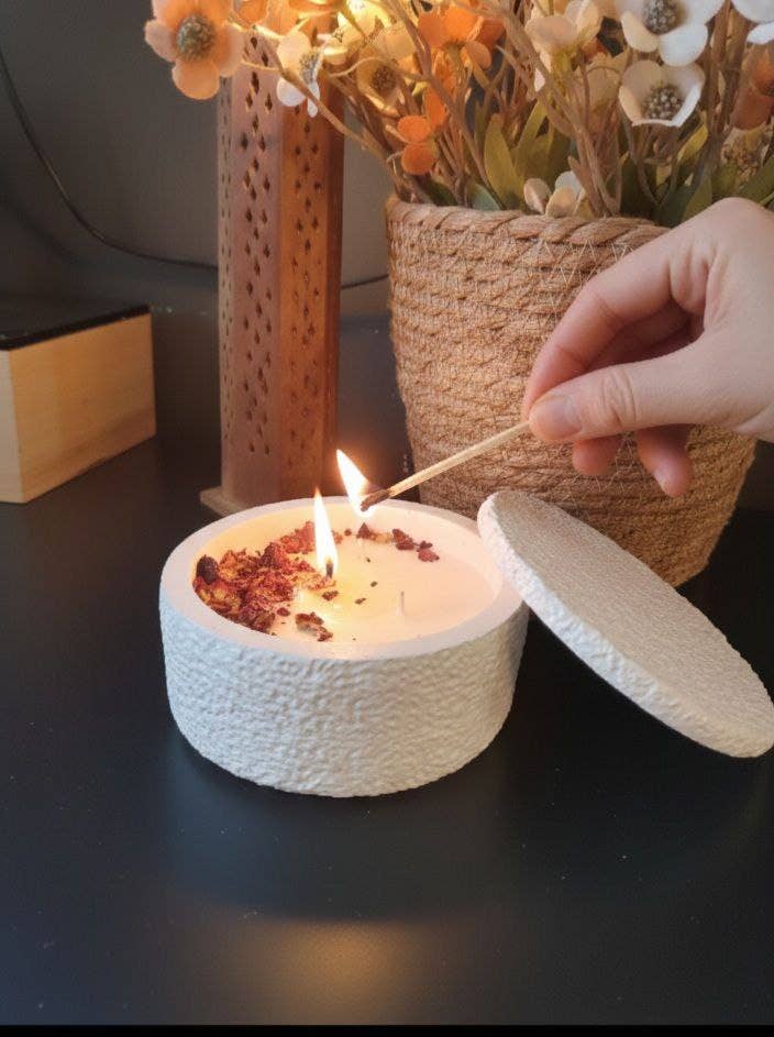 kanara Oud - Wholesale Jar/Filled Candle - Ivory Essence  Handgemaakte Betonnen Kaars met Deksel 250g1