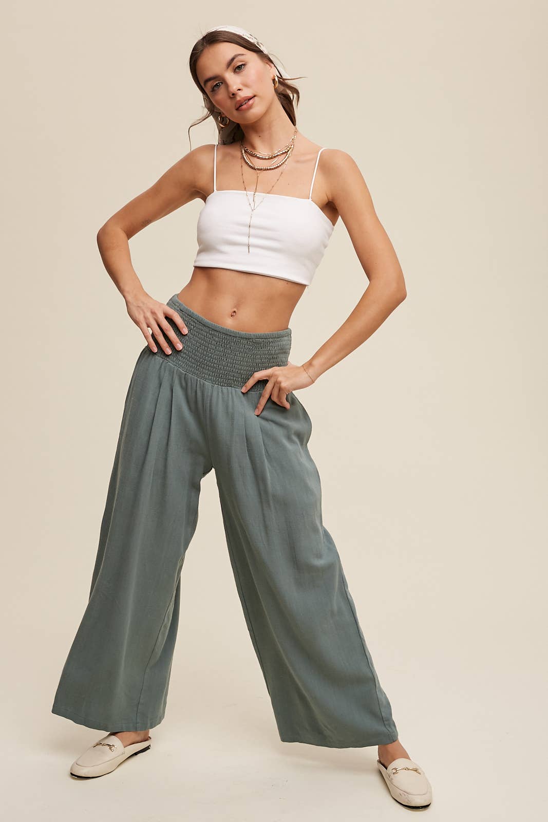 Listicle - Wholesale Pants - Women's - Smocked Waist Wide Leg Pants
Smocked Waist Wide Leg Pants
21