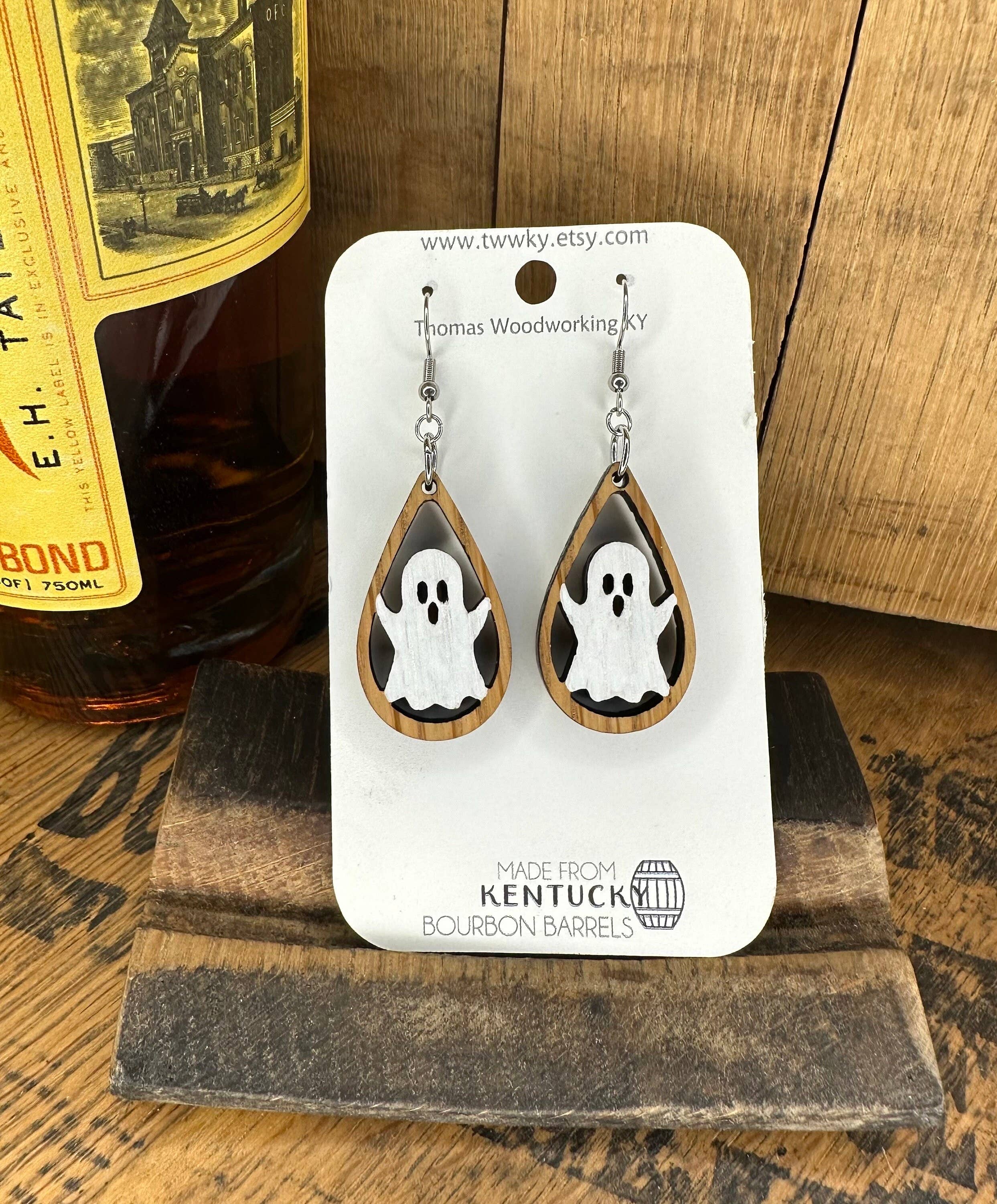 TWWKY – Großhandel Ohrhänger – Ghost Bourbon Barrel Halloween-Ohrhänger7