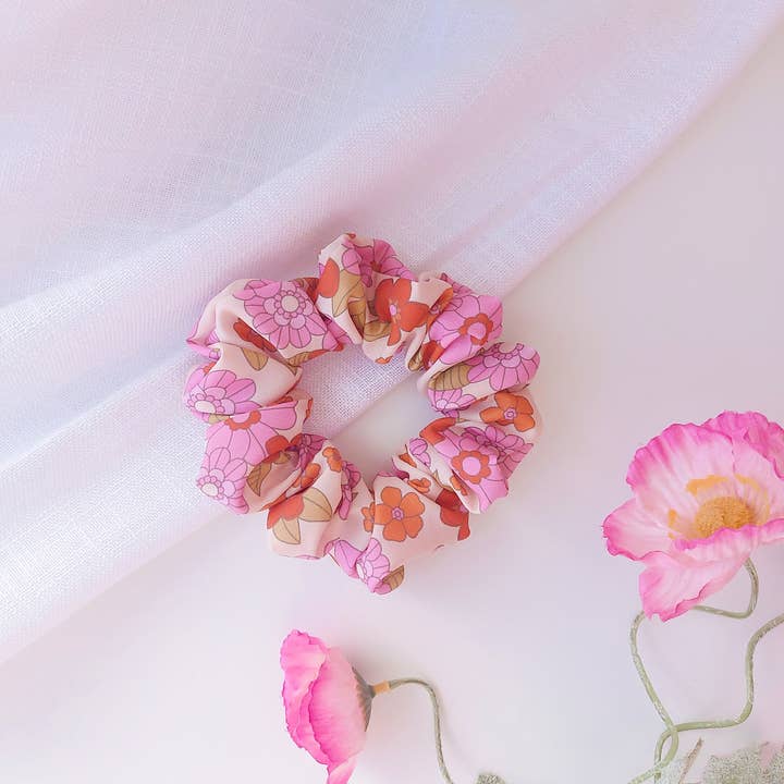 Kiki & Co. - Wholesale Scrunchie - Women’s - Scrunchie - Blossom - Crepe3