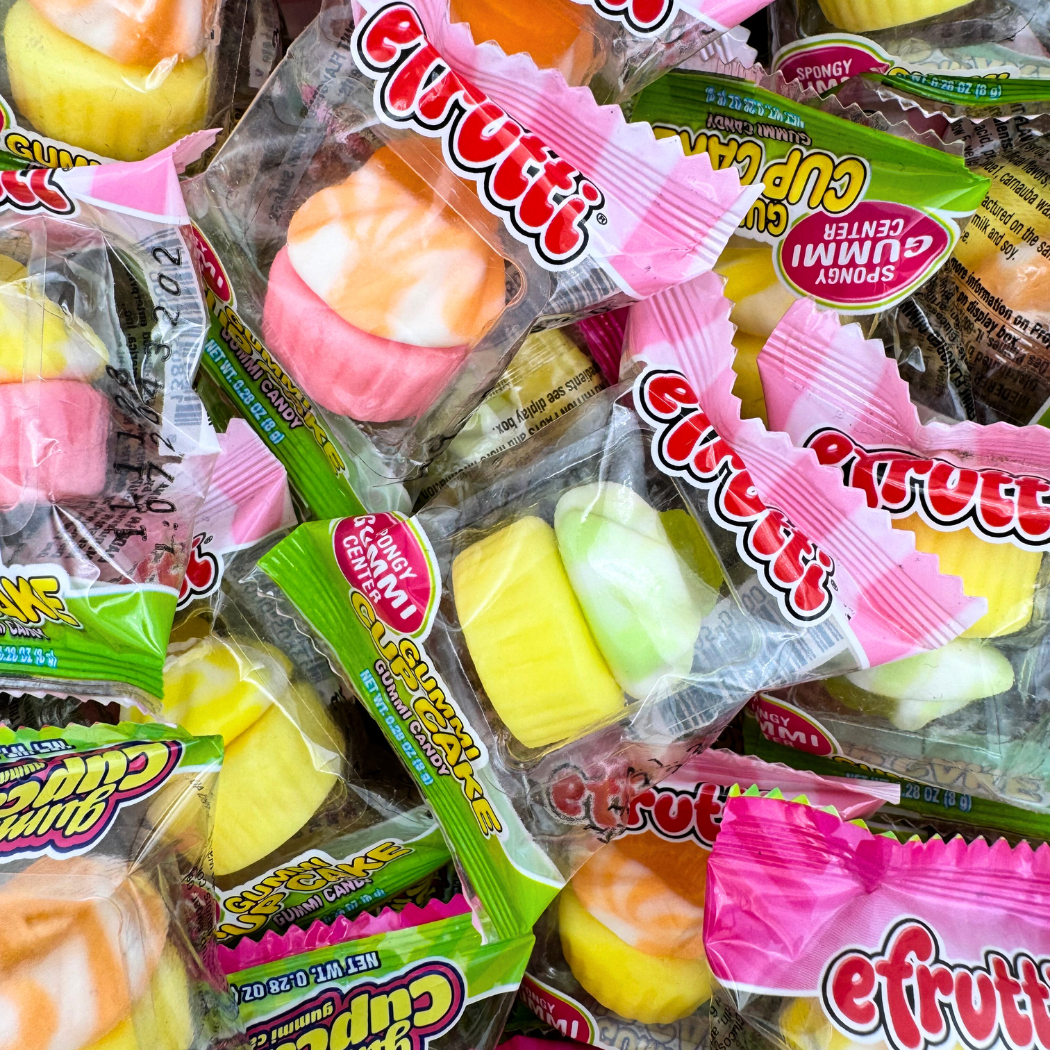 Martin's Country Store LLC – Großhandel Einzelhändler*innen-Display – Essen & Trinken – Efrutti Gummi-Cupcakes, 60 Stück im Display1