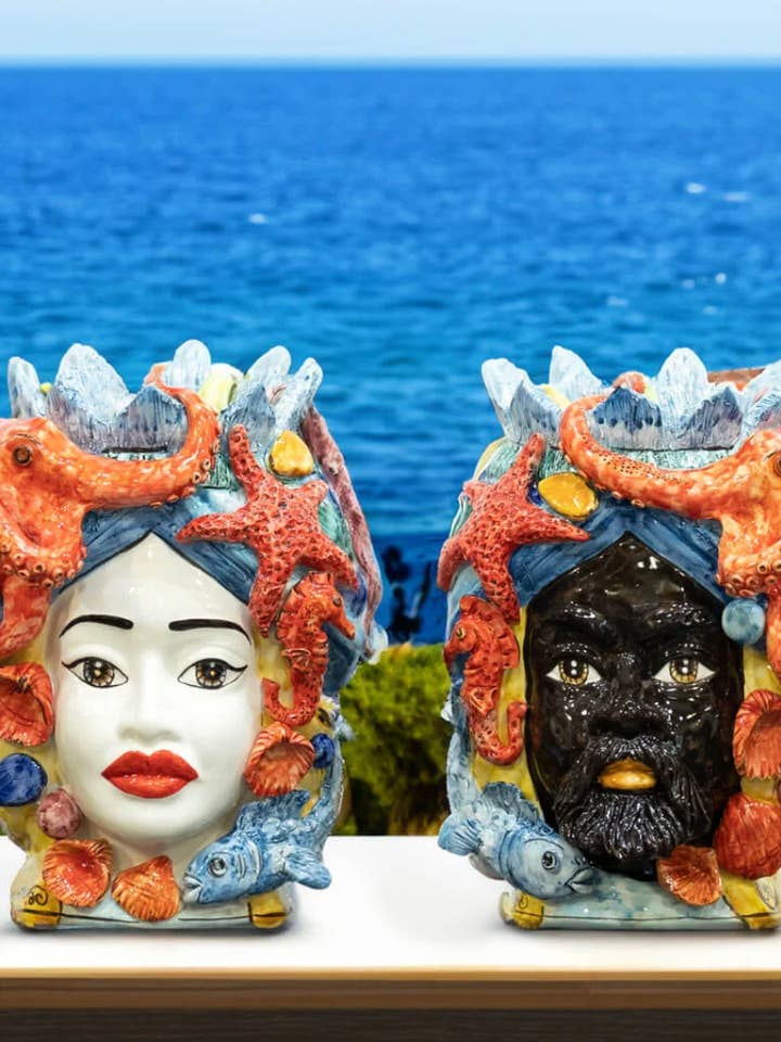 Teste di Moro Nettuno Ceramica Caltagirone cm H.30 L.24 Handmade Sicilian Decoration for wholesale by DD Ceramiche Siciliane