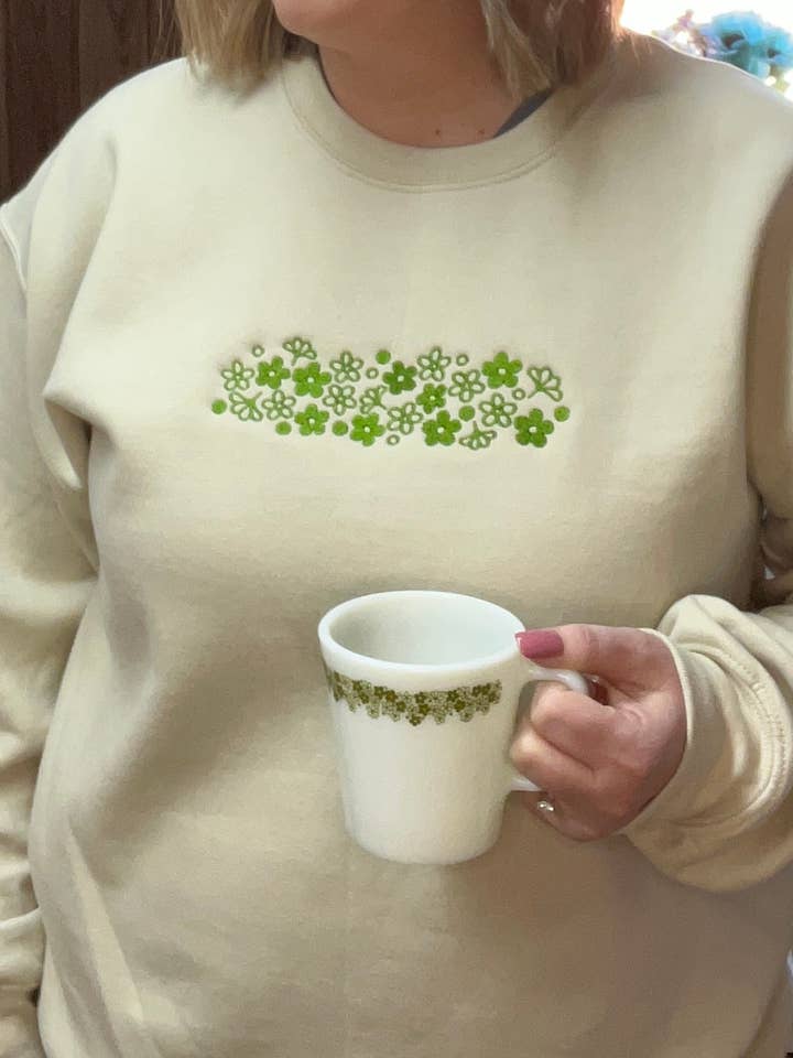 Sweatshirt com Bordado de Flores da Primavera por atacado de Lhite Graphics
