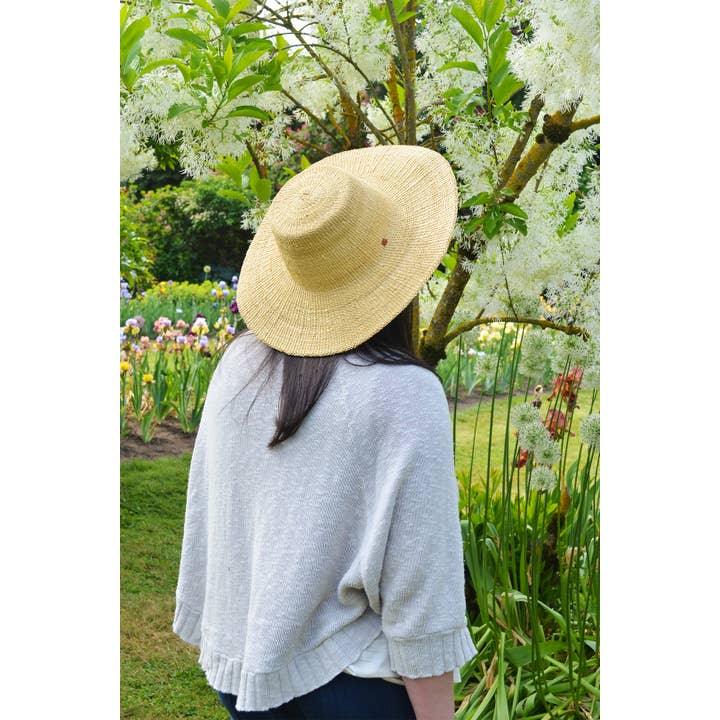 Swahili | AFRICAN MODERN - Wholesale Straw Hat - Women's - Ghanaian Plain Straw Sun Hat1