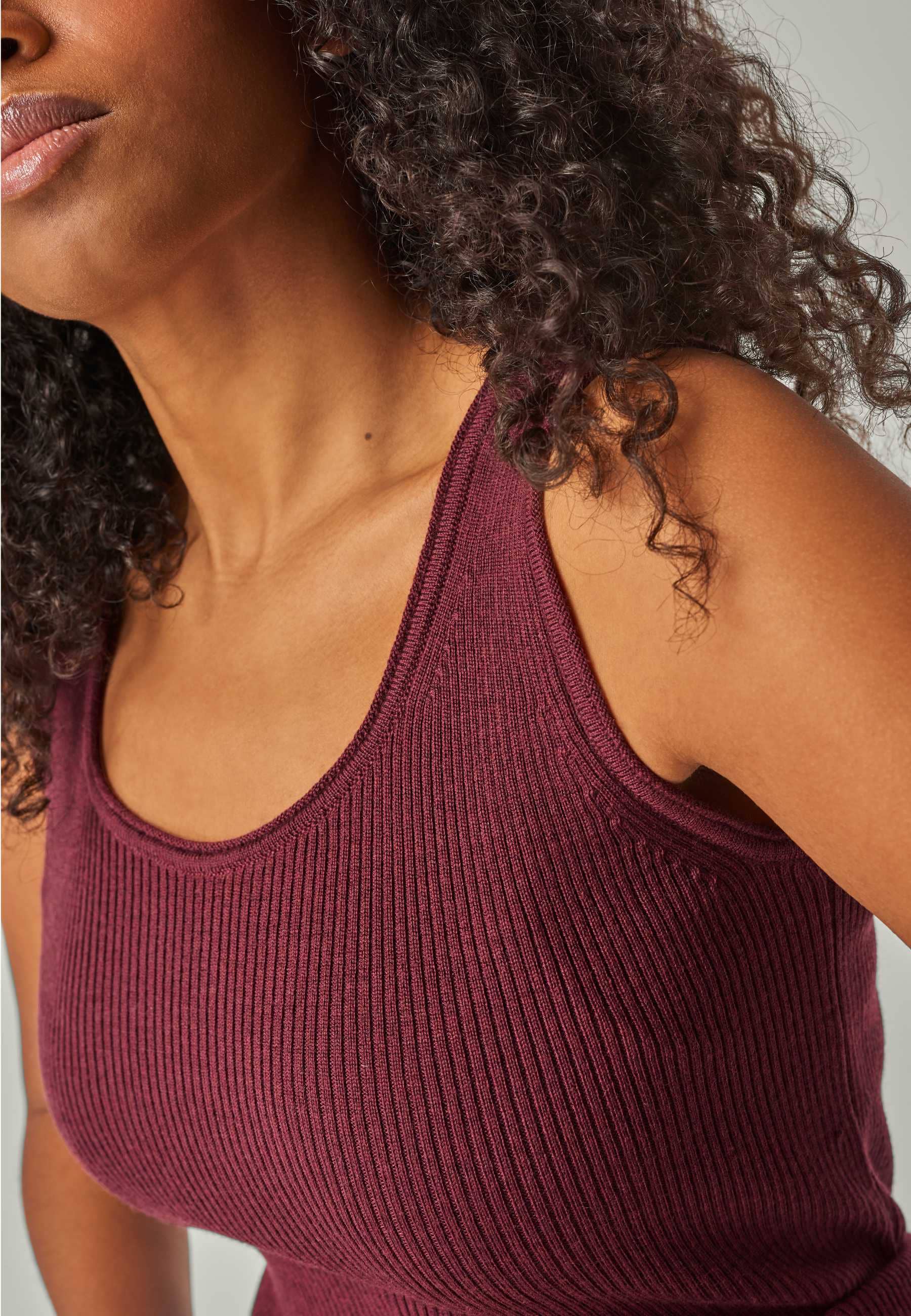 YOU LOOK PERFECT Loungewear – wholesale Lounge set – Women's – LOUNGEWEAR SET - Top Blossom & Skirt Erika13