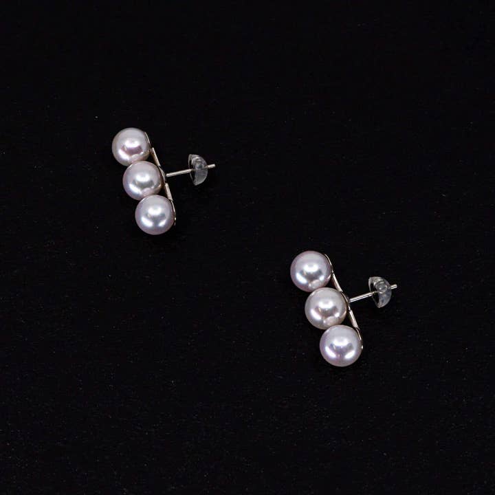 Nora - Brincos de pérola japonesa Akoya AAA em platina por atacado de Amit Pearl Trading Company