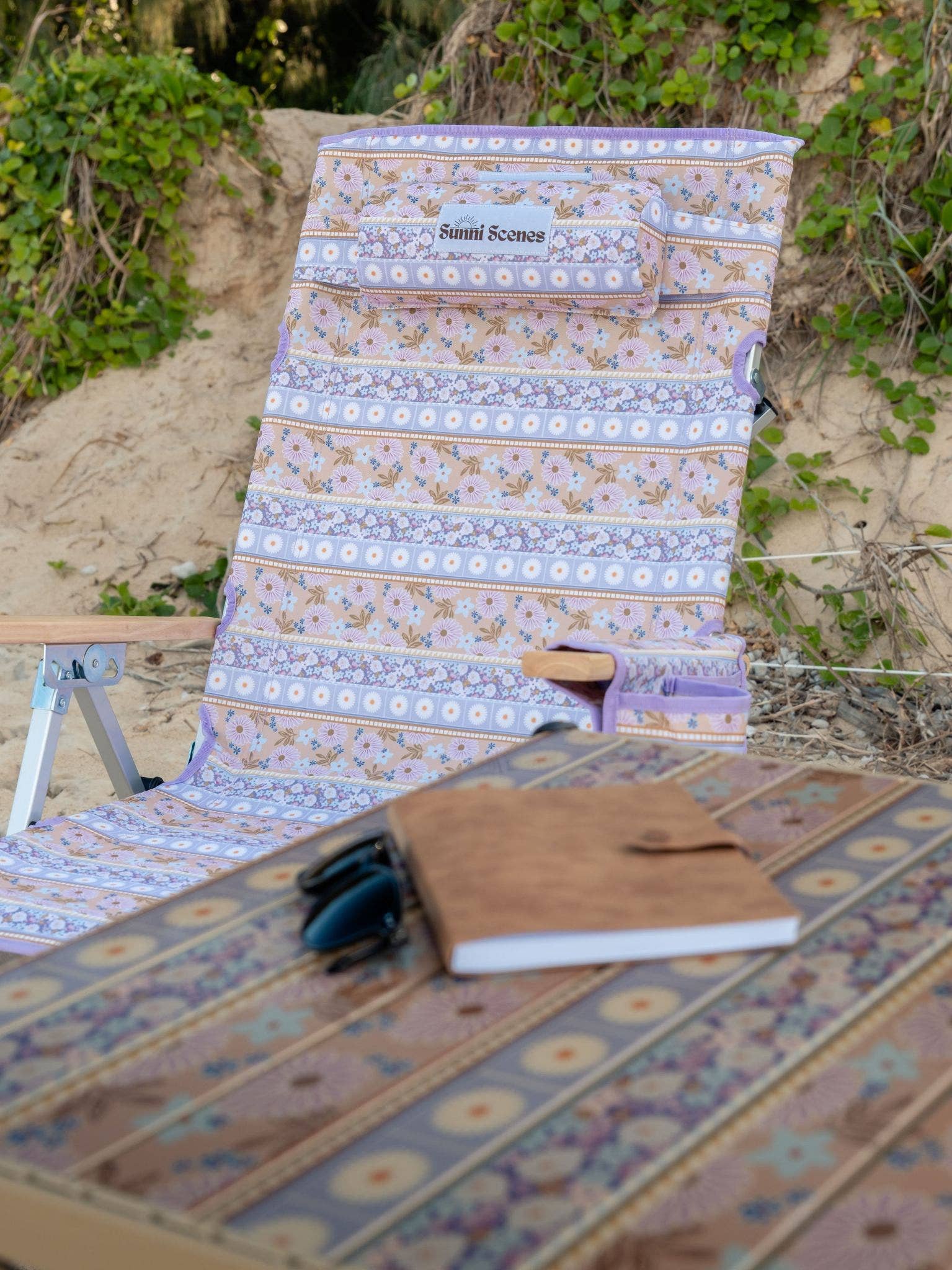 Sunni Scenes - Wholesale Patio table - Lavender Camping Table5