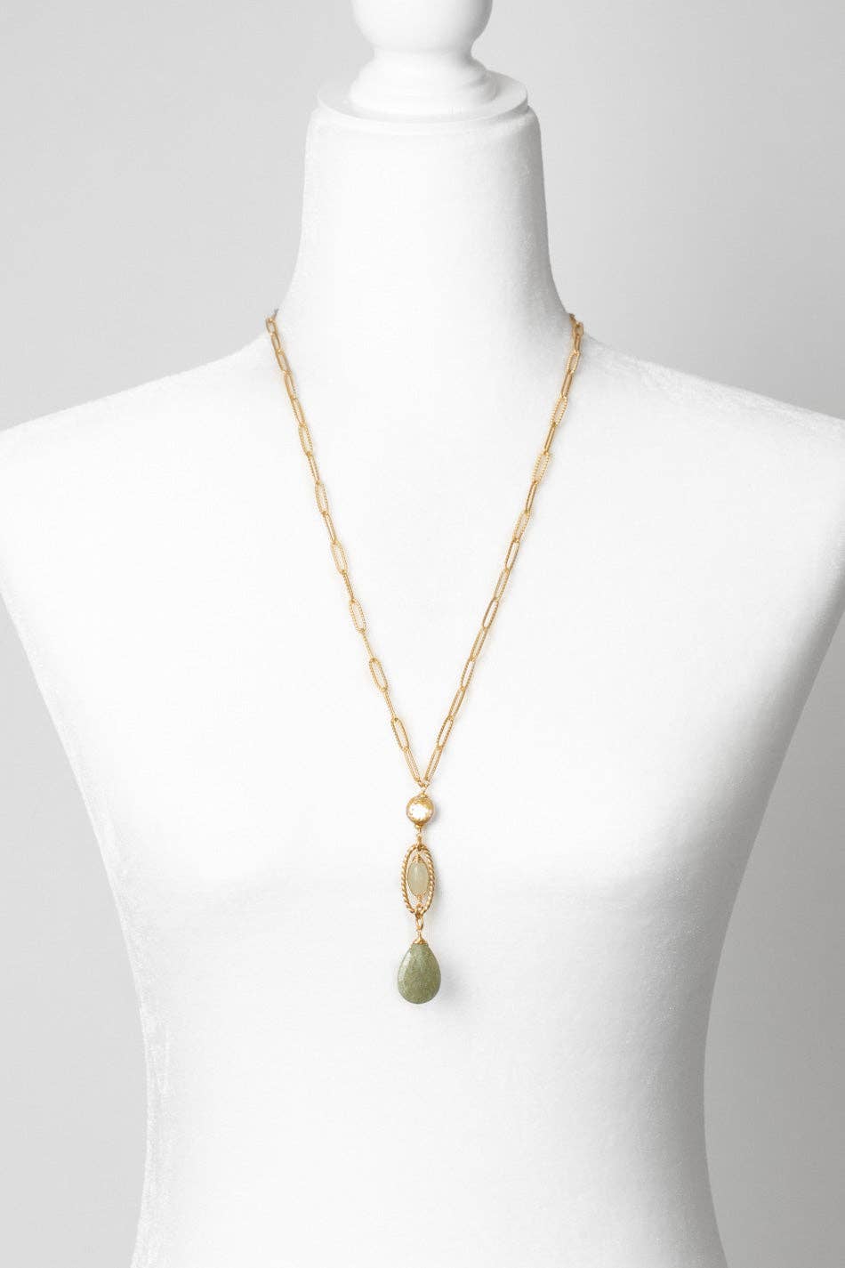 Anne Vaughan Designs Jewelry – Großhandel Kette mit Anhänger/Charm – Zufriedenheit 26,5-28,5" Aquamarin, Prehnit, Perlen Statement-Kette1