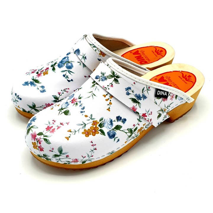 TRAAGOODS.COM - Wholesale Clogs - Women's - Swedish White Clogs With Flowers1