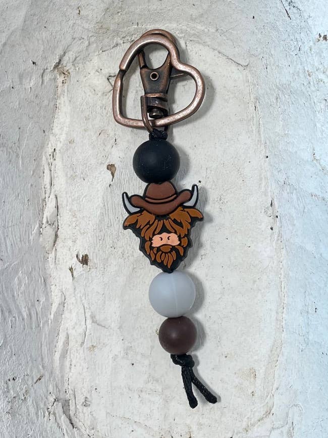 Porte-clés chapeau de cowboy en silicone forme HIGHLAND clipser pour la vente par The Rustic Barn