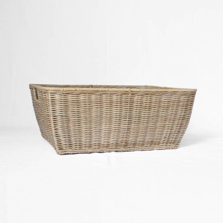 Basketly - Wholesale Basket - Wicker Tapered Storage Basket4