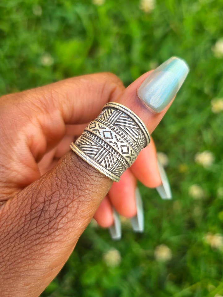 "O Anel Boémio de Latão 'A Lua Asteca'" por atacado de Moon Goddess