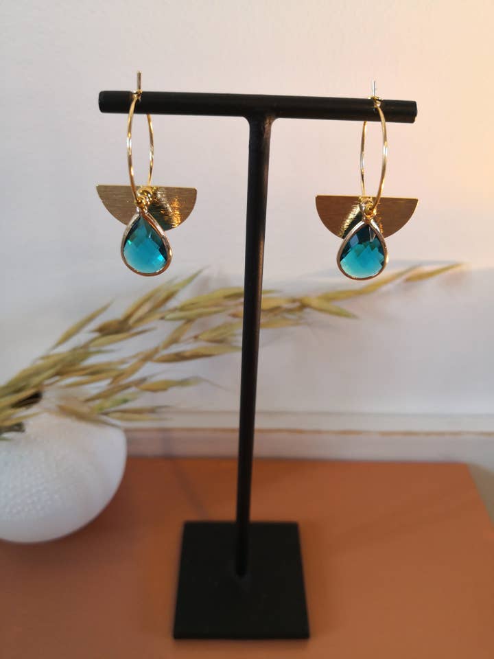 Luna kreolske øreringe, farvet krystal dråber for engroshandel hos Un Amour de Bibi