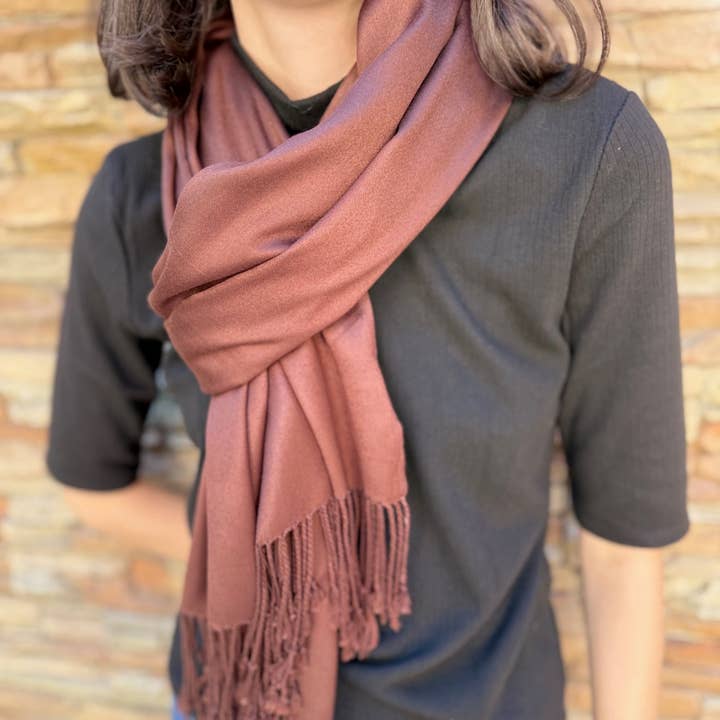 Maison Unik Accessoires - Wholesale Scarf - Women's - Solid satin stole – 100% viscose – 70x180 cm -women5