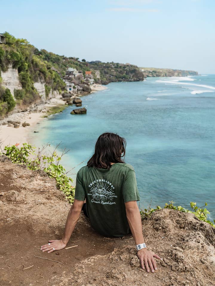 Unisex-T-Shirt "Grüne Revolution" für den Großhandel von True Threads