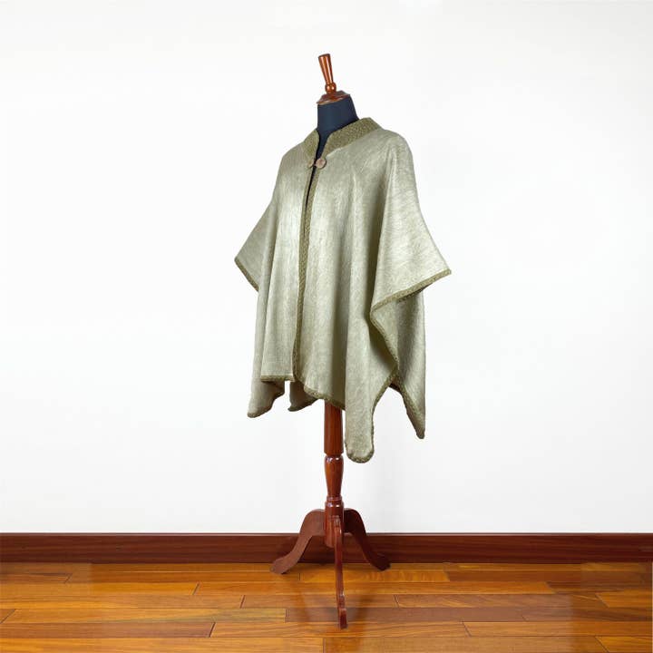 ECUALAMA - Wholesale Poncho - Women's - Baby Alpaca Wool Unisex Cape Poncho - Golden Color