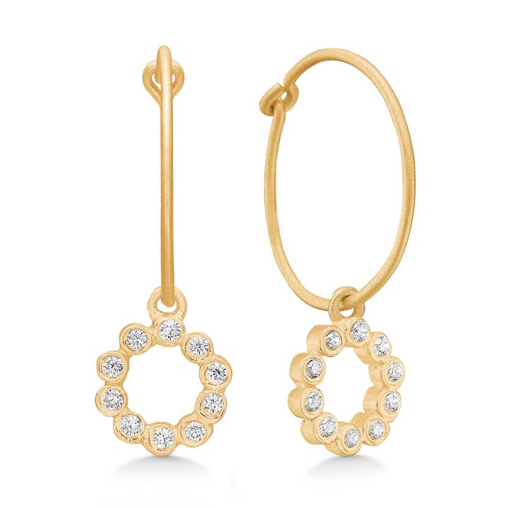 Emmy cerceaux pour la vente par Lisberg Jewellery