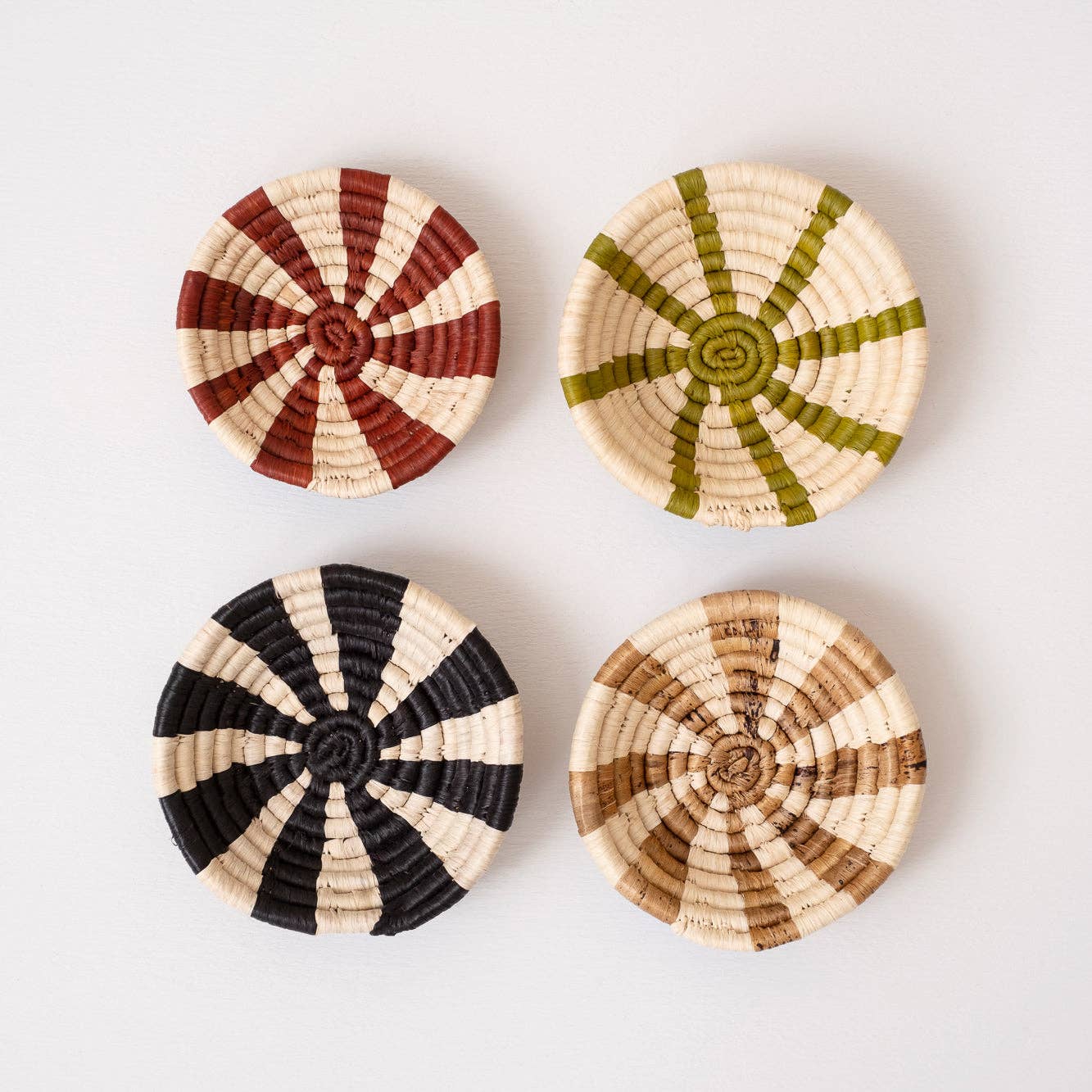 MAADILI COLLECTIVE – wholesale Ornament – Mini Basket Ornament ~ Green Rays1