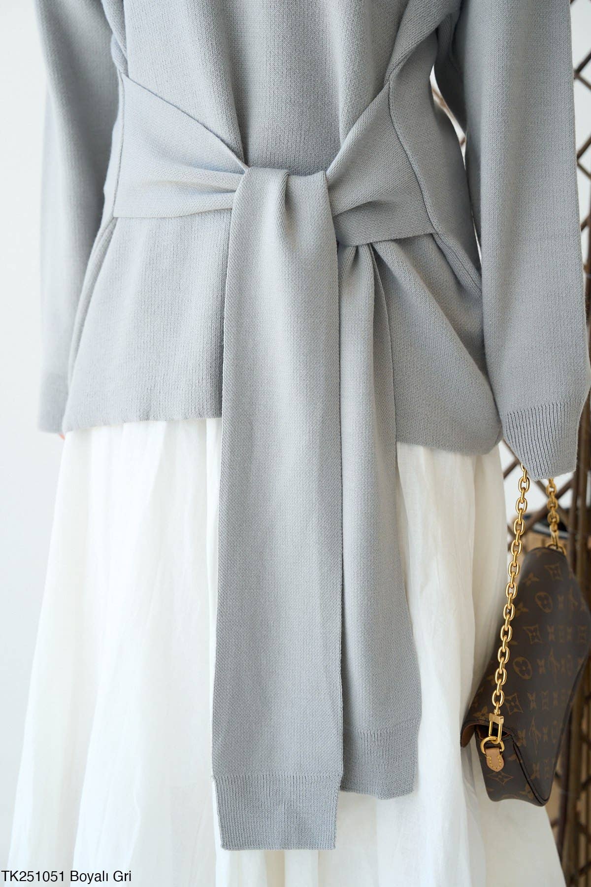 Design company-Fatma Balkir - Wholesale Blouse - Women's - "Elegant Soft Front-Tie Women’s Sweater – Chic Fall Top"3