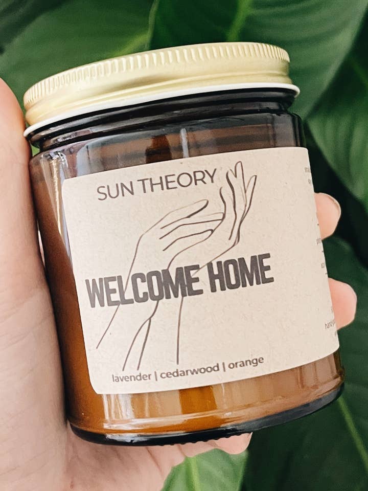 8 ounce Soy Candle for engroshandel hos Sun Theory
