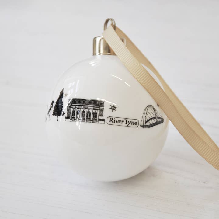 Bola de Natal Newcastle por atacado de Martha Mitchell