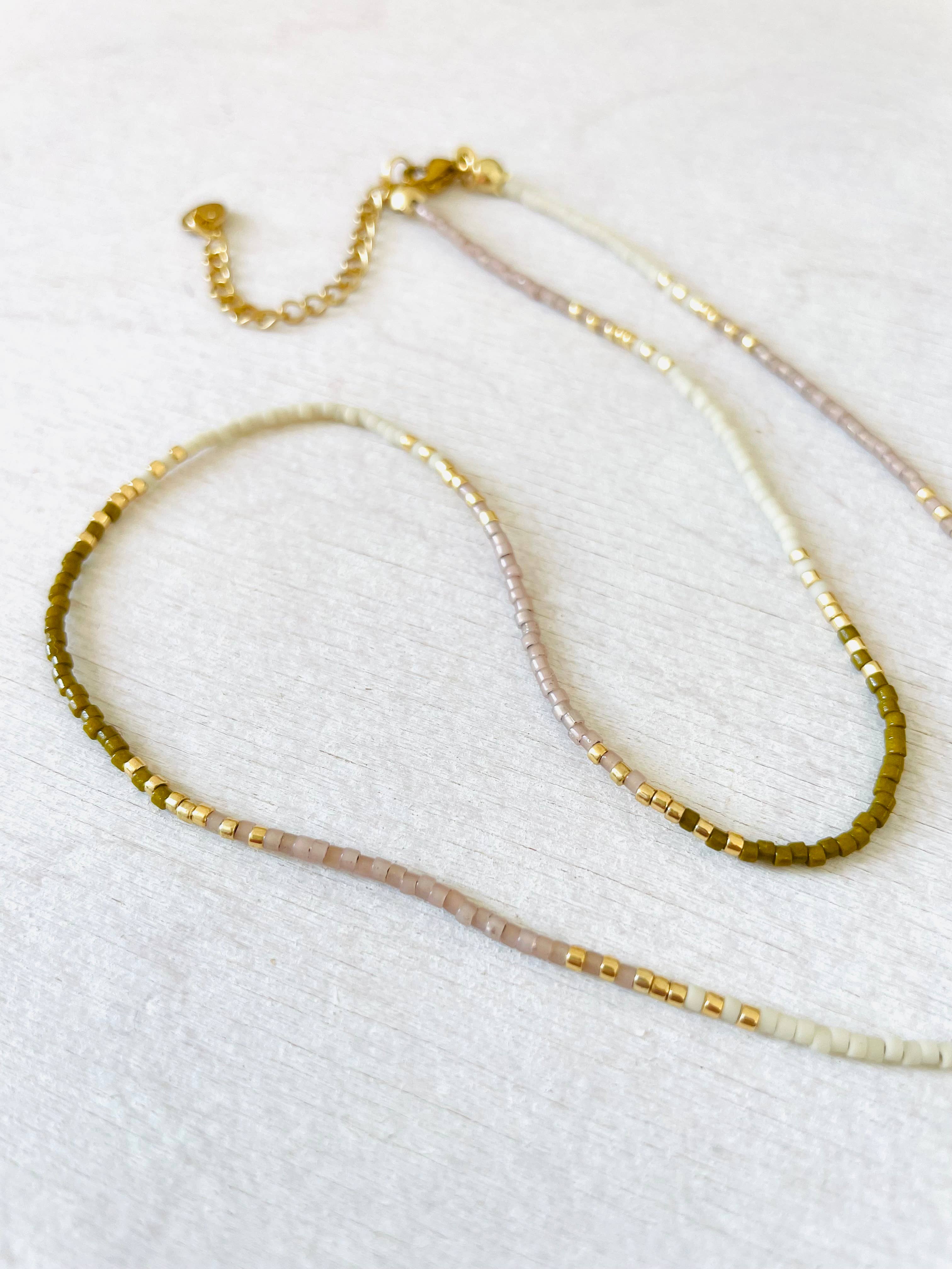 Atelline - Wholesale Beaded/Pearl Necklace - Pearl necklace, stainless steel necklace, choker C0511