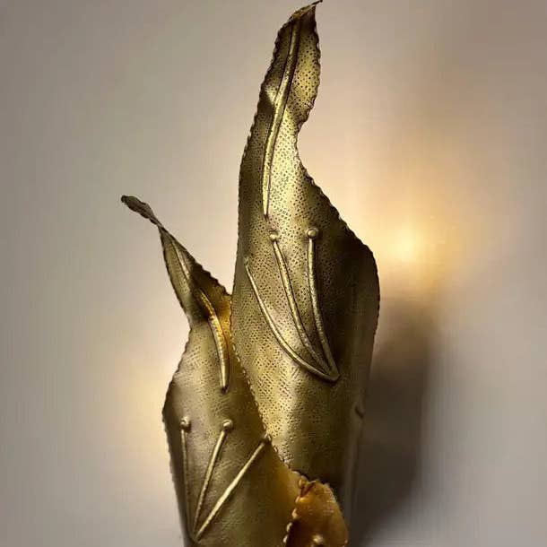 Arel Lighting - Wholesale Sconce - Nisia Hammered Brass Wall Sconce7