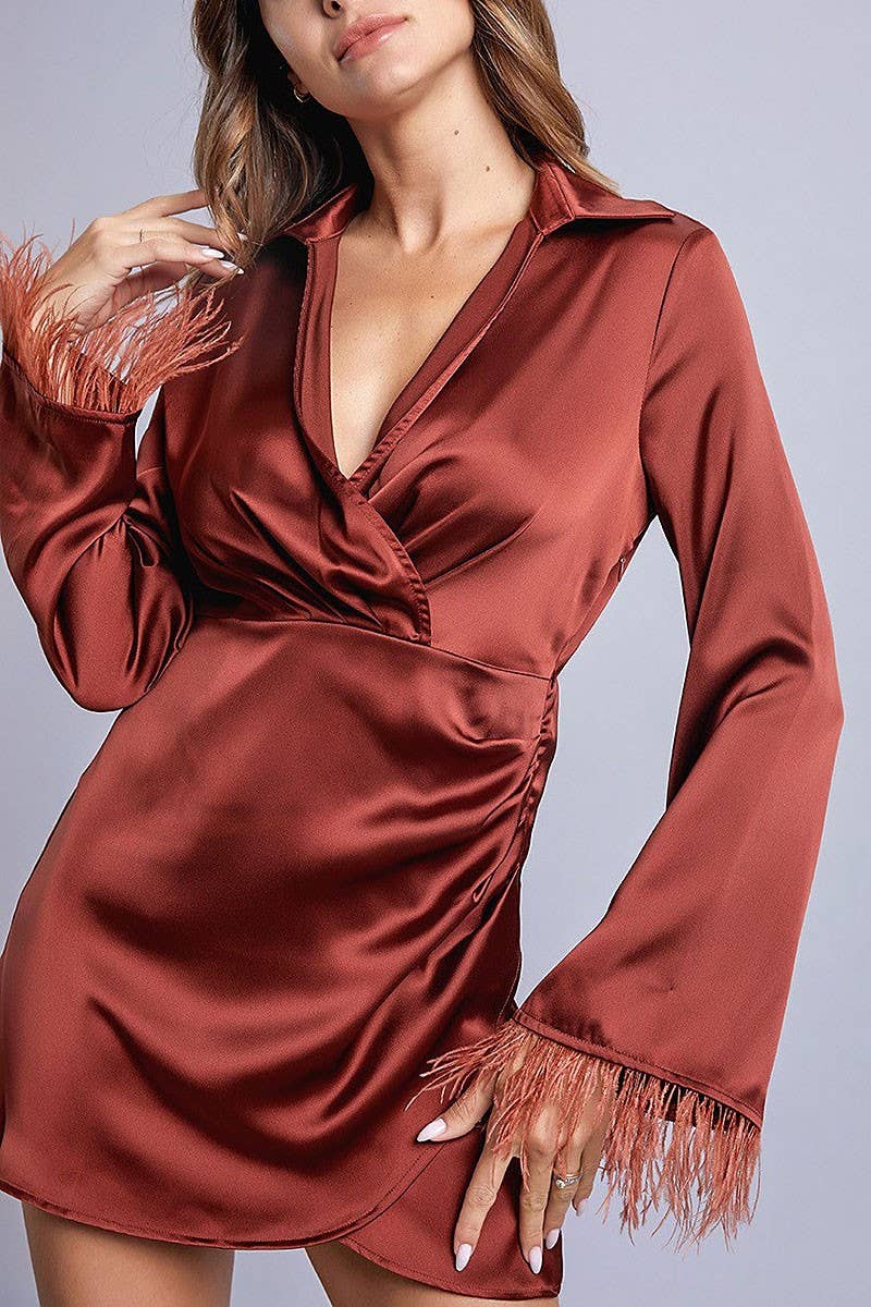 ROUSSEAU - Wholesale Dress - Women's - FEATHER SLEEVES WRAP MINI DRESS2