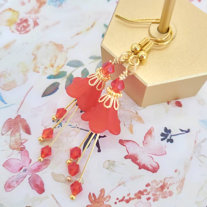 Chic Brico - Wholesale Dangle Earrings - Bell Flower Dangle Earrings - Ruby Siam Red