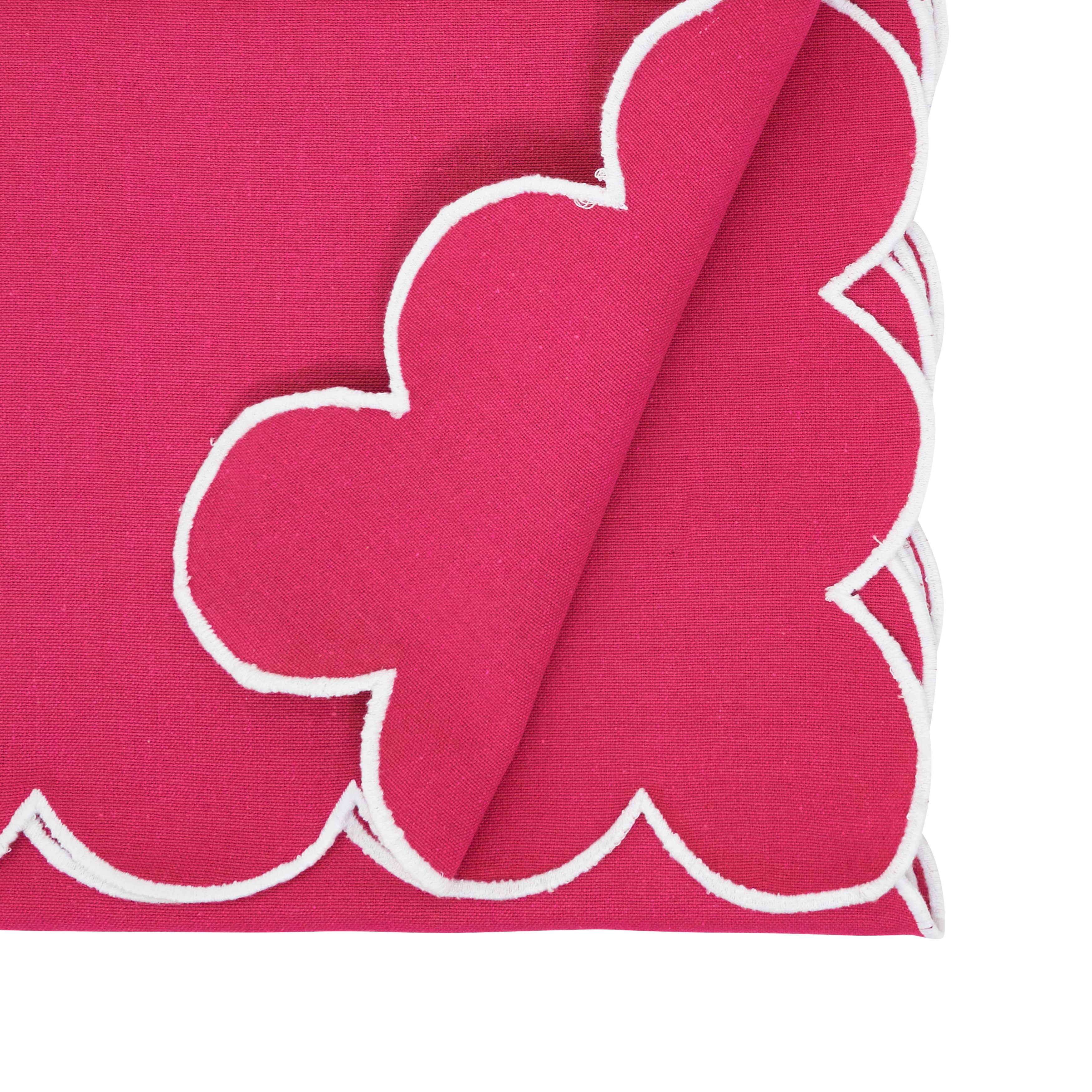 Saro Lifestyle - Wholesale Table Runner - Cotton Scalloped Table Runner26