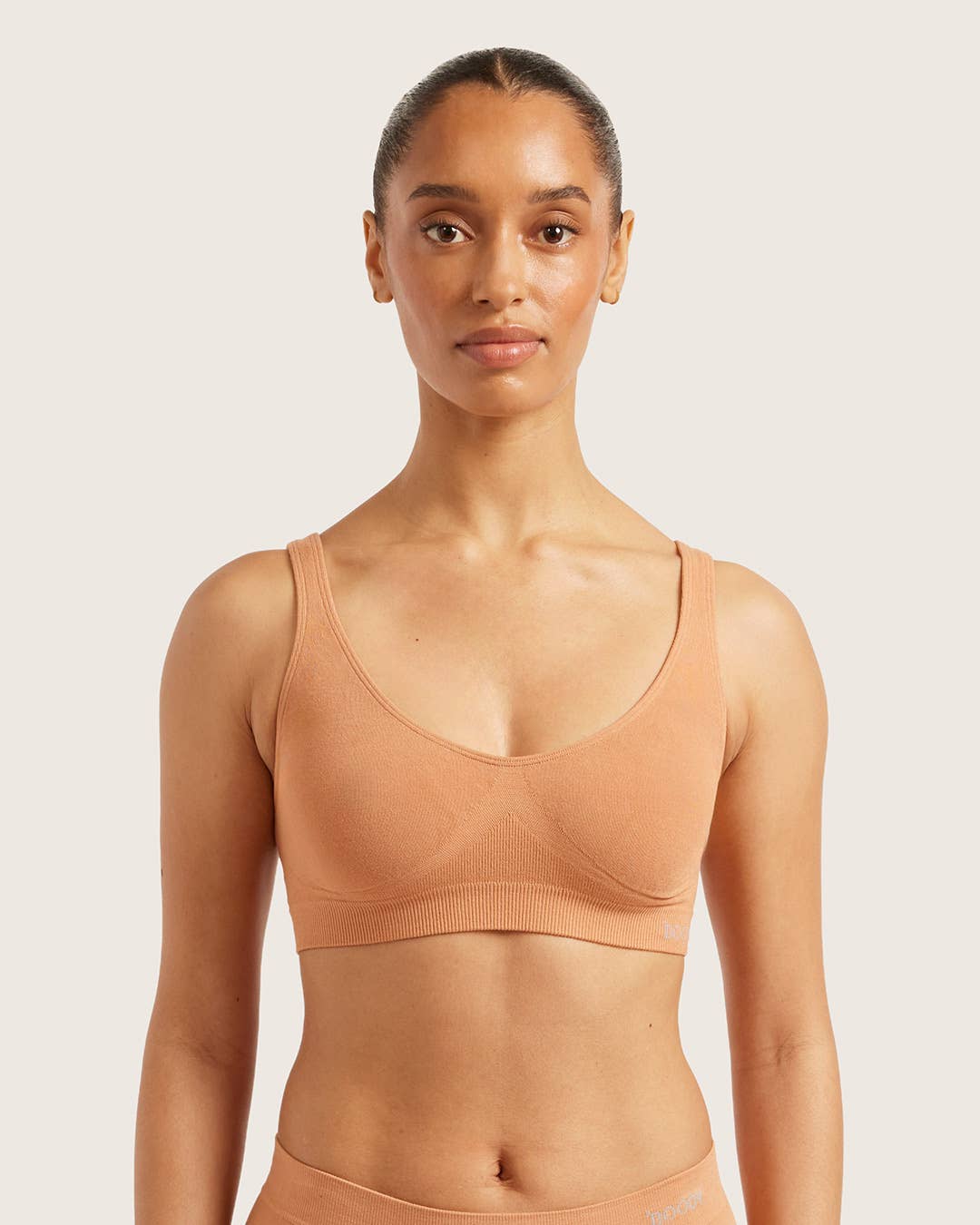 BOODY UK LTD – wholesale Bra – Women's – Seamfree Crop Bra - Black2