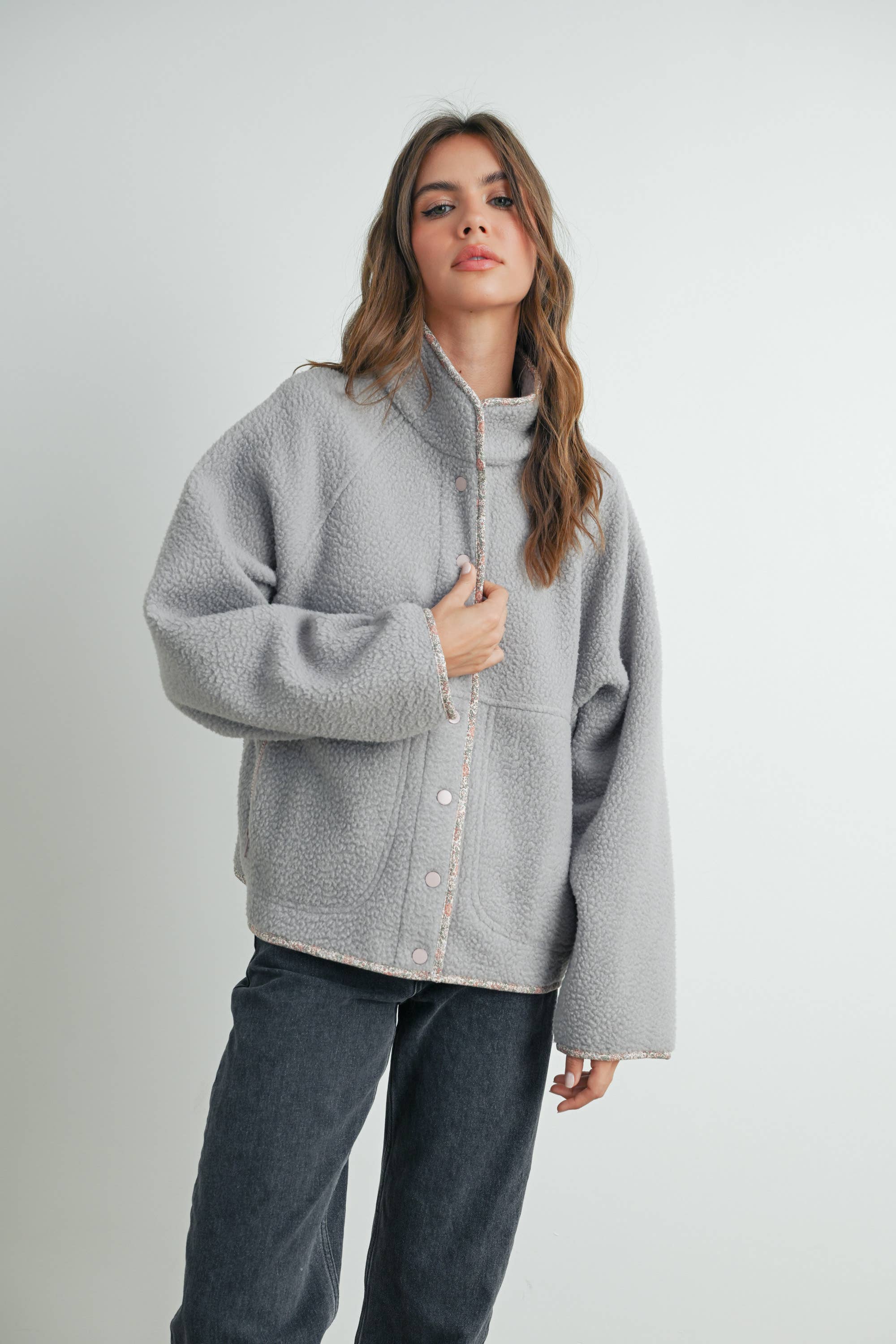 BUTTERMELON - Wholesale Shirt Jacket/Shacket - Women’s - Fall Cozy Snap Mock Neck Sherpa Fleece Jacket - BMJ754718
