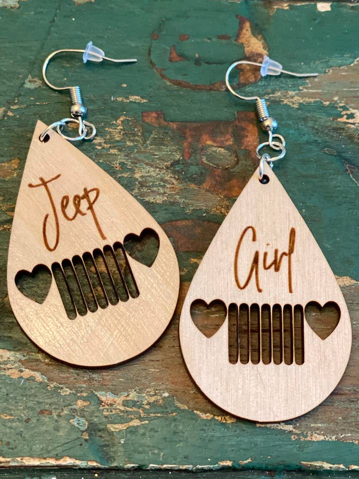 Boucles d'oreilles goutte Jeep Girl pour la vente par Suchfungoods