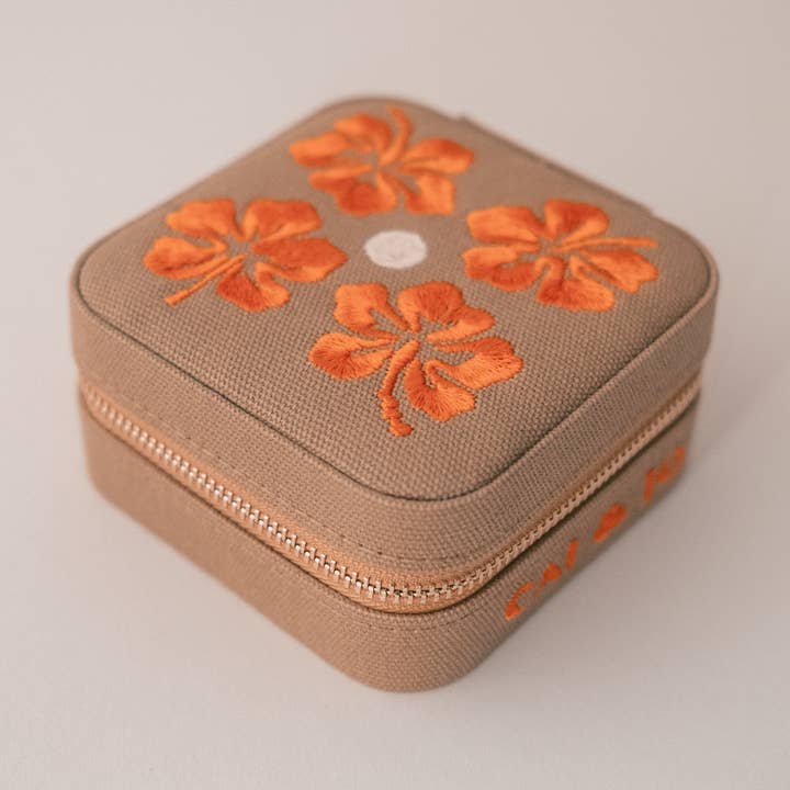 Travel Jewellery Case in Ochre Linen for wholesale by cai & jo