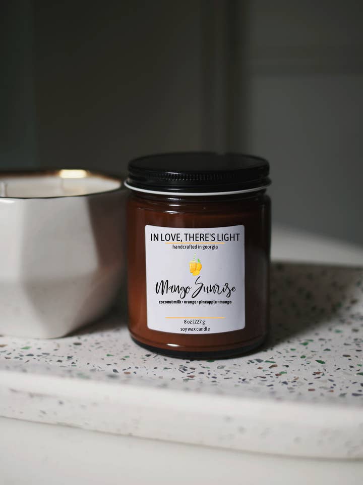 Mango Sunrise Handpoured Vela de soja âmbar de 8 oz por atacado de In Love, There's Light