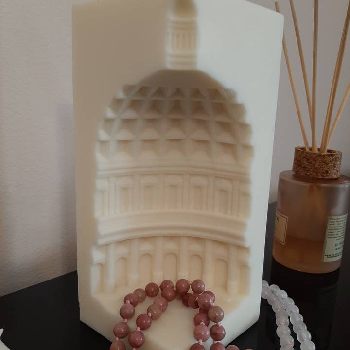 Nadia Vicente - Wholesale Novelty Candle - Cathedral Candle6