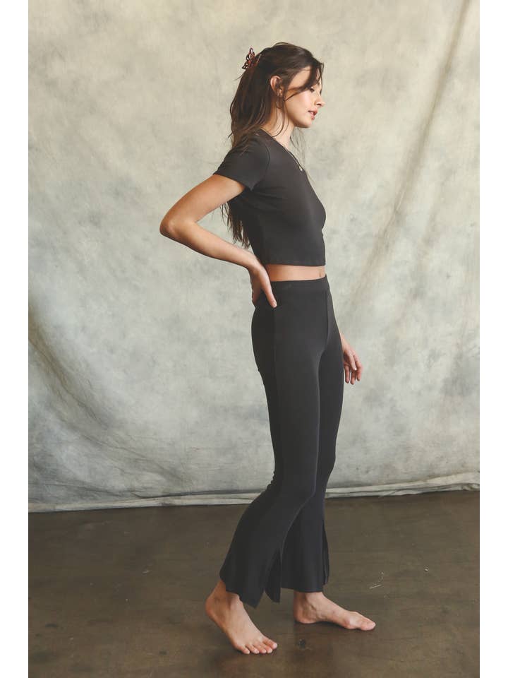 Listicle - Wholesale Lounge Set - Women's - Ribbed Crop Top & Split Hem Pants Set16